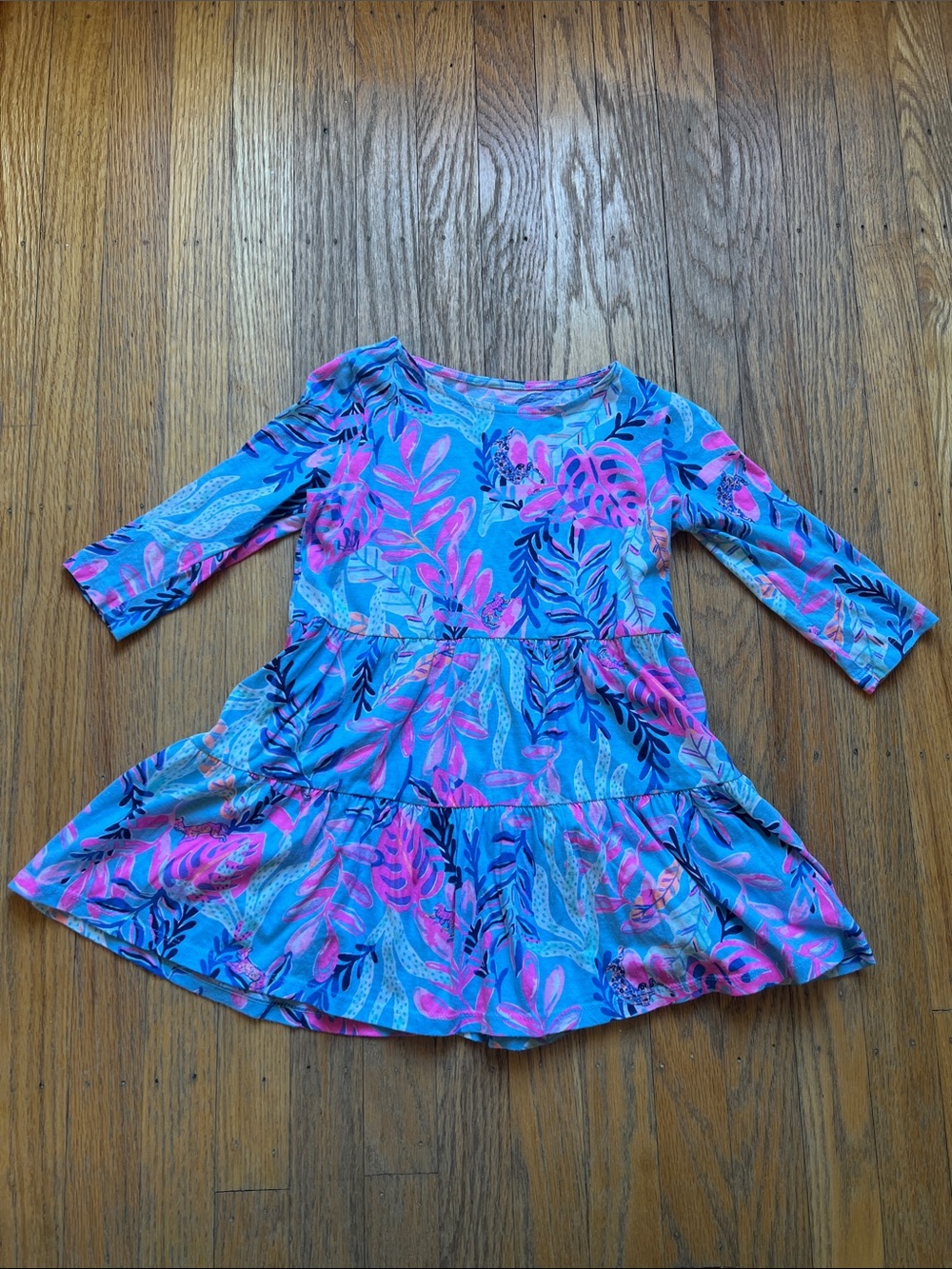 Girls' Blue & Pink Leaf Print Tiered Dress- Brand- Lilly Pulitzer Small
